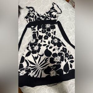 Y2K Black and White Floral Dress